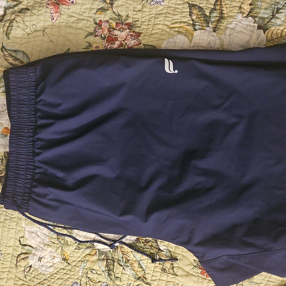 Fabletics Swim Trunks - Picture 4 of 4